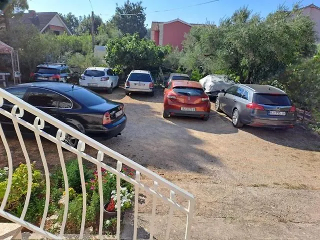 Dana Διαμέρισμα